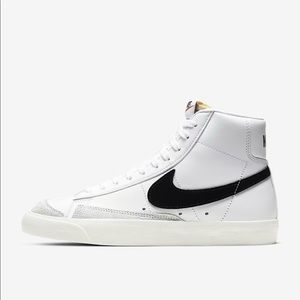 NIKE BLAZER MID 77